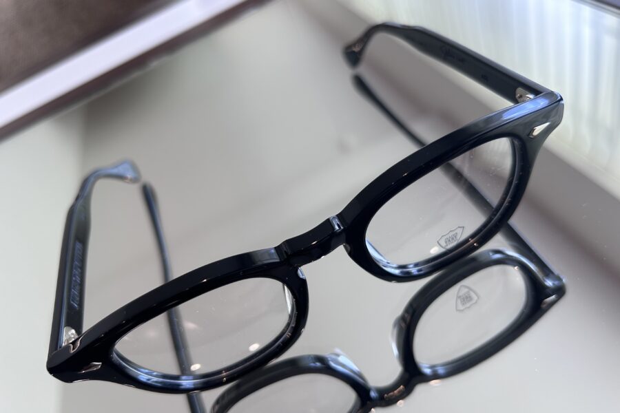 ジュリアスタートオプティカル｜JULIUS TART OPTICAL　AR　48サイズ　鼻幅22サイズ　BLACK　入荷